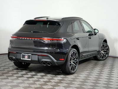 2026 Porsche Macan Base