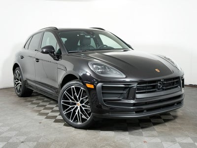 2026 Porsche Macan Base