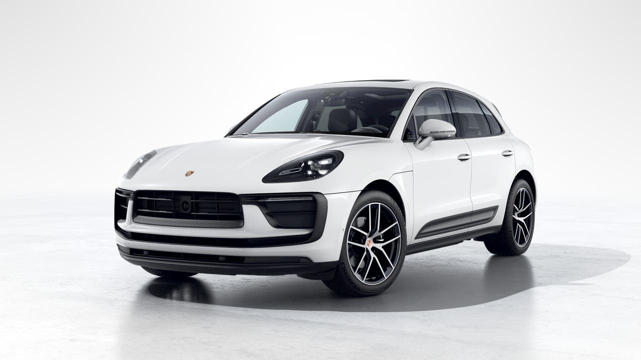 2023 Porsche Macan Base