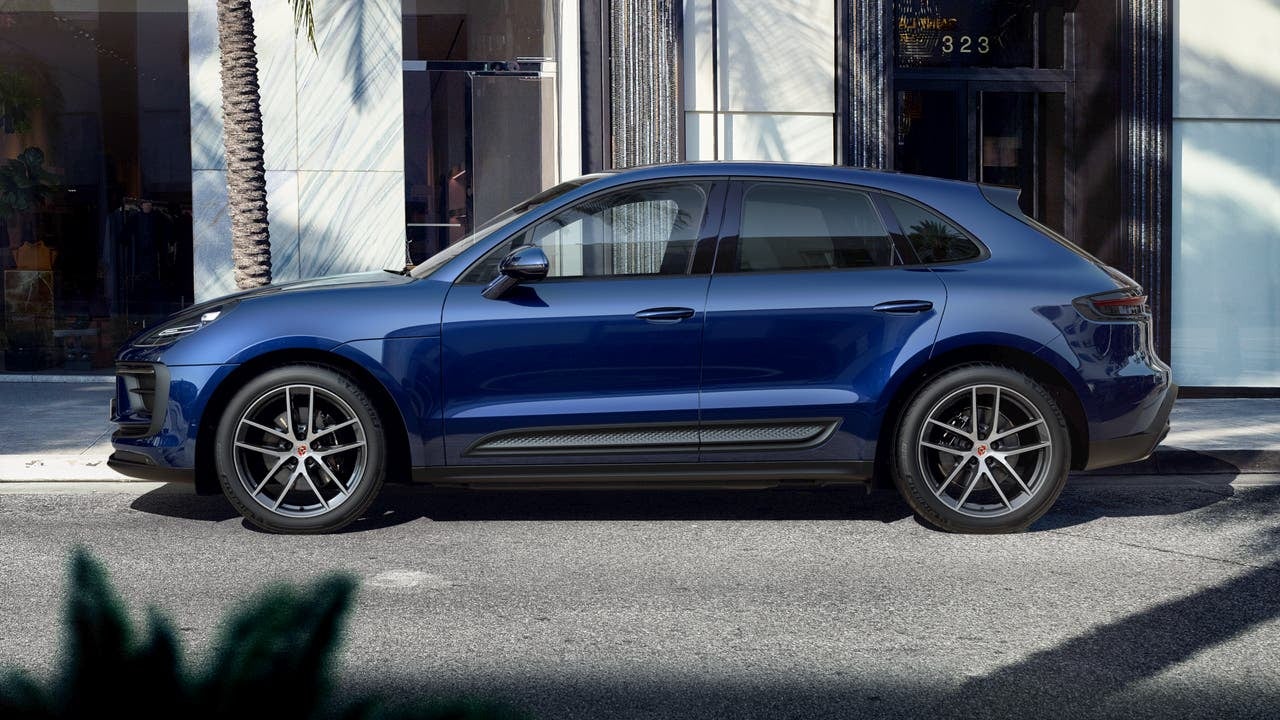 2024 Porsche Macan Base