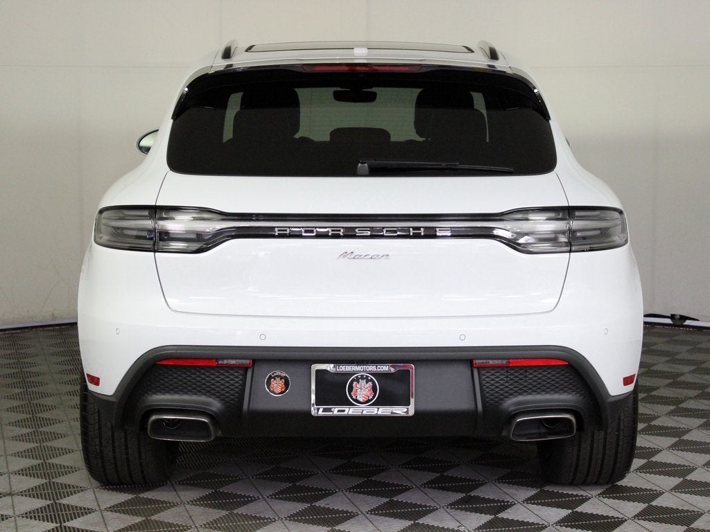 2026 Porsche Macan Base