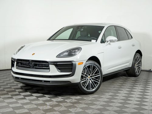 2026 Porsche Macan Base
