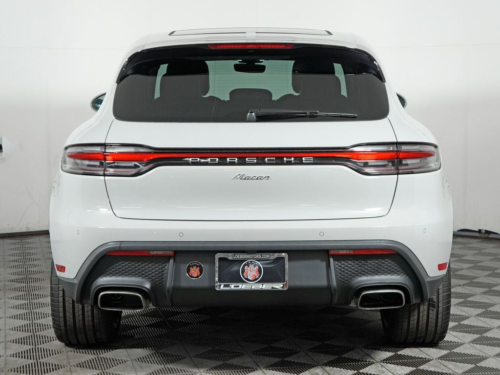 2026 Porsche Macan Base
