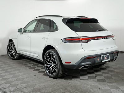 2026 Porsche Macan Base