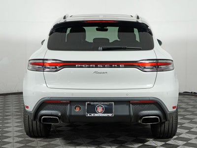 2026 Porsche Macan Base