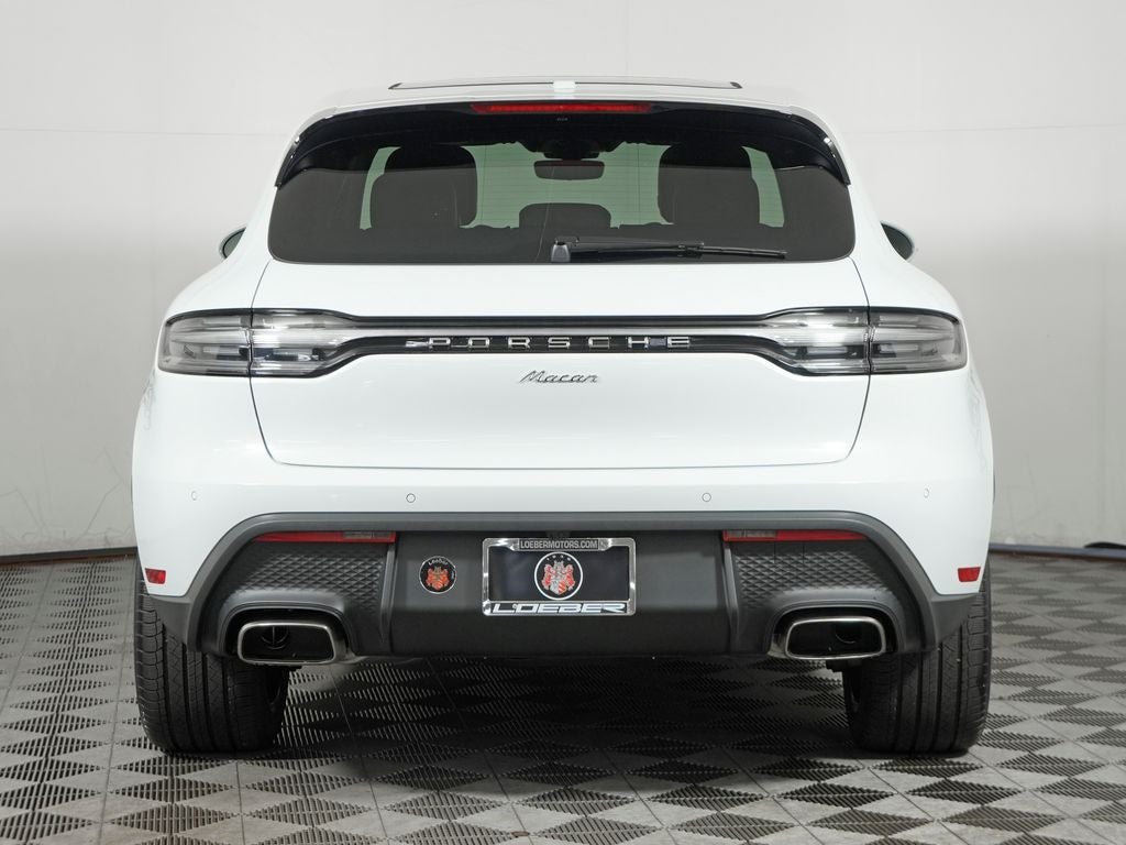 2026 Porsche Macan Base