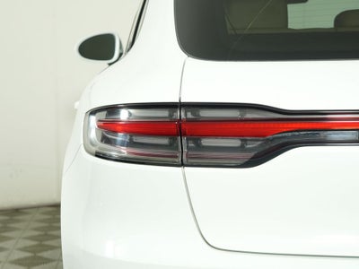 2021 Porsche Macan Base