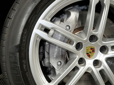 2021 Porsche Macan Base