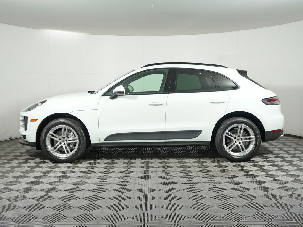 2021 Porsche Macan Base