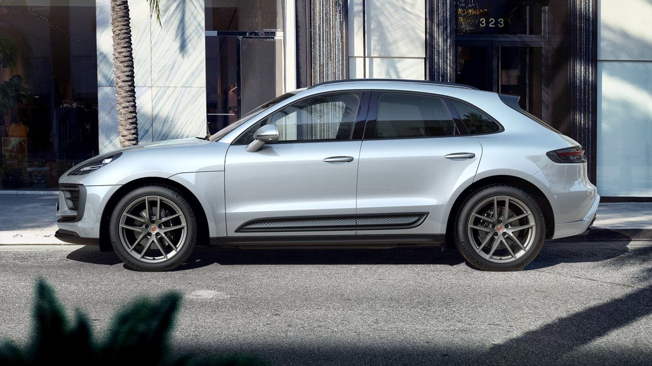 2024 Porsche Macan Base