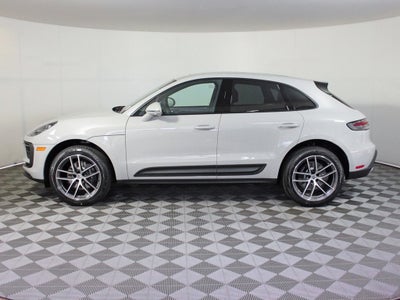 2026 Porsche Macan Base