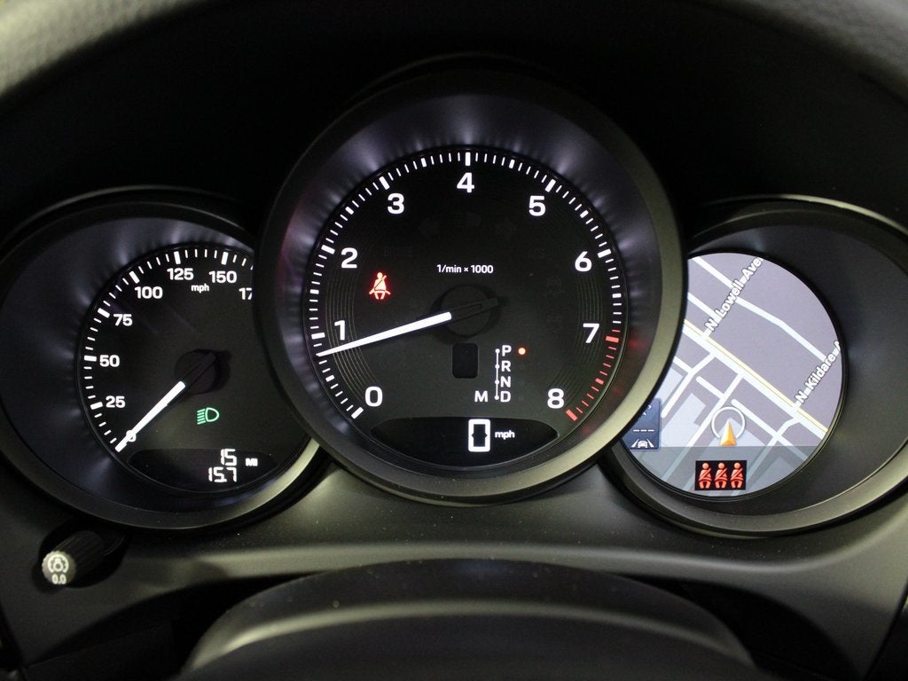 2026 Porsche Macan Base