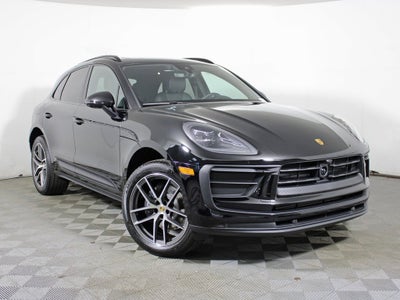 2026 Porsche Macan Base