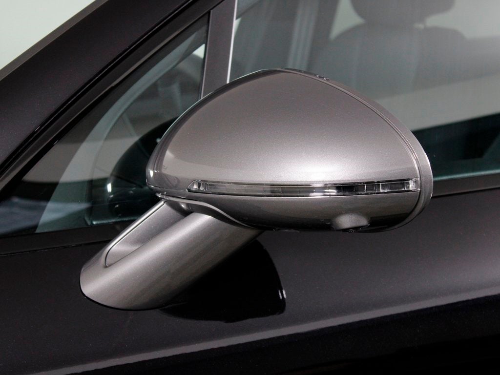 2026 Porsche Macan T