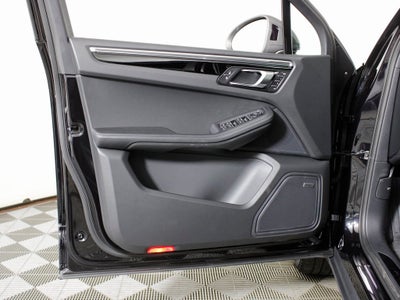 2026 Porsche Macan T