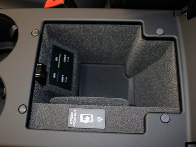 2026 Porsche Macan T