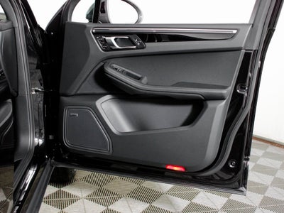 2026 Porsche Macan T