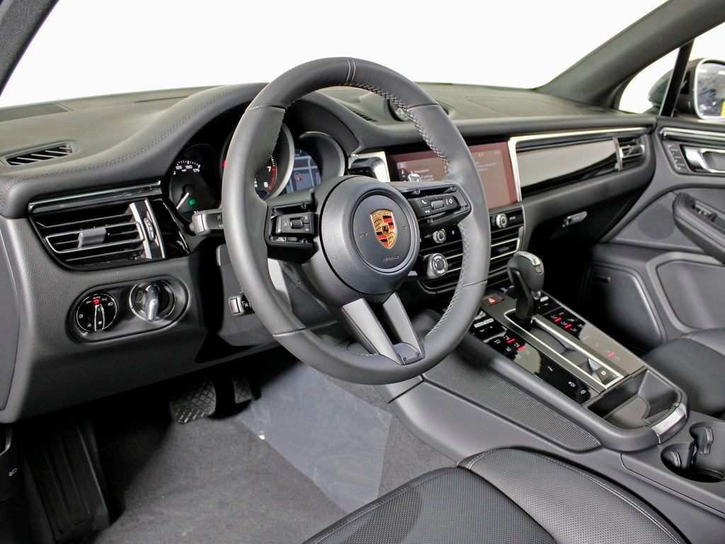 2026 Porsche Macan T