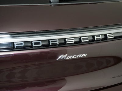 2026 Porsche Macan Base