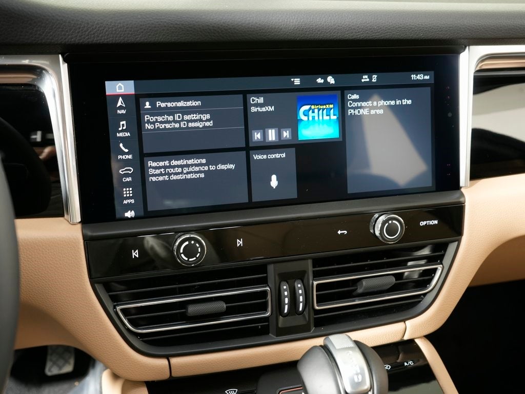 2026 Porsche Macan Base