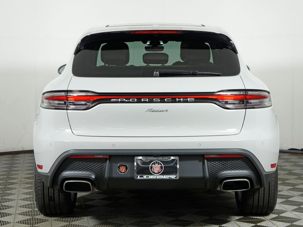 2026 Porsche Macan Base