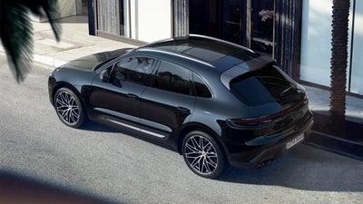 2023 Porsche Macan T
