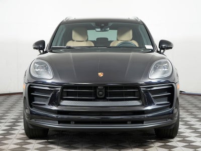 2024 Porsche Macan Base
