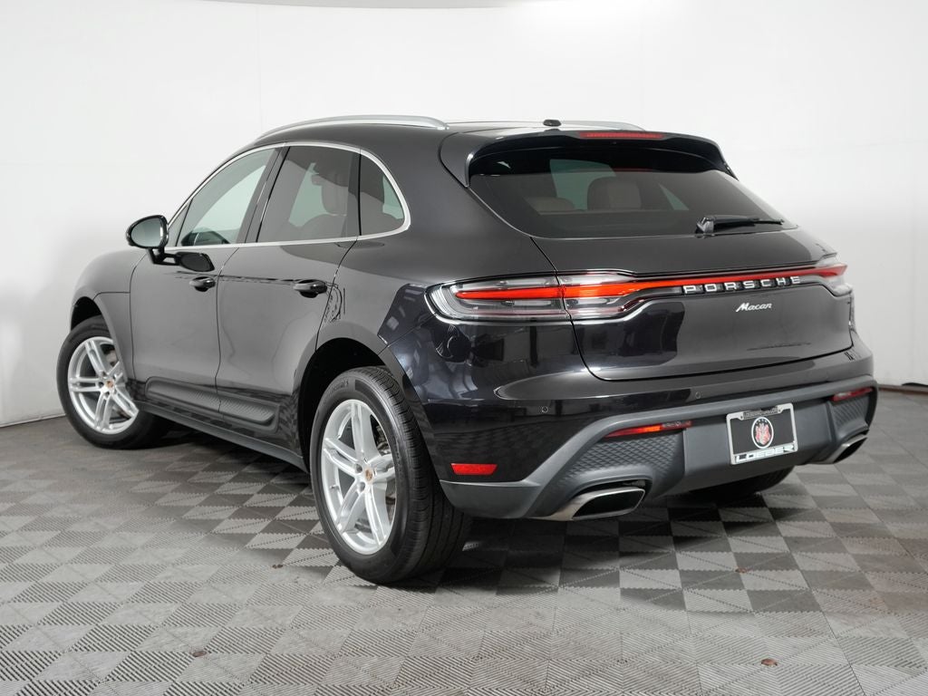 2024 Porsche Macan Base