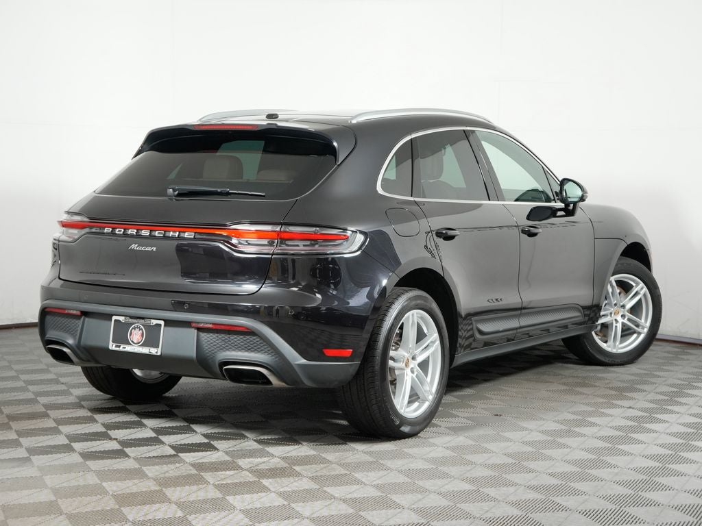 2024 Porsche Macan Base