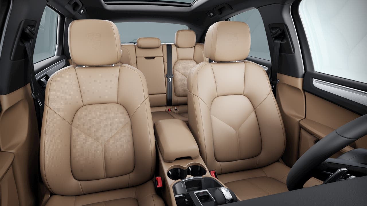 2024 Porsche Macan Base