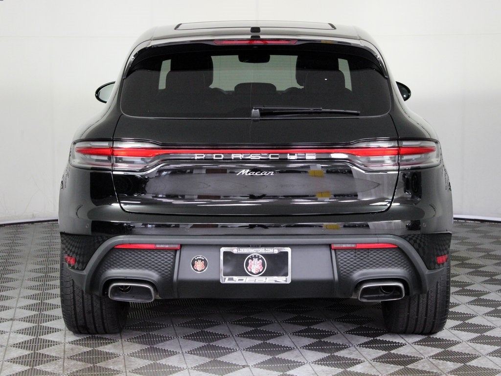 2025 Porsche Macan Base