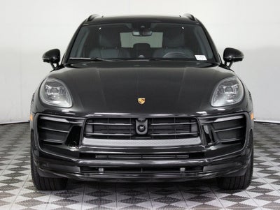 2025 Porsche Macan T