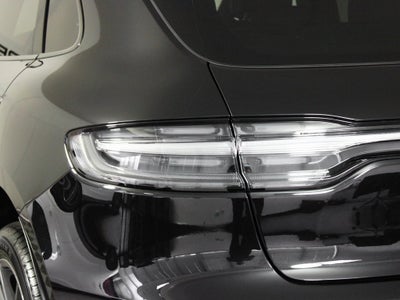 2025 Porsche Macan T