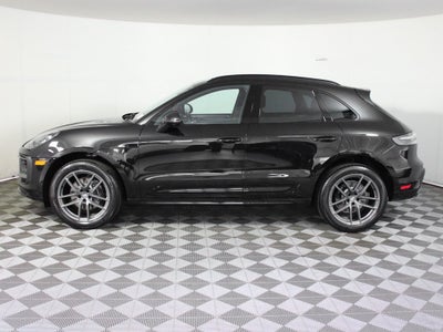 2025 Porsche Macan T