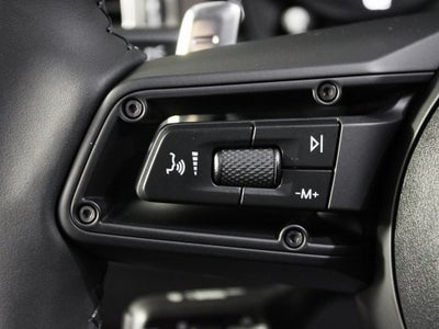 2025 Porsche Macan T