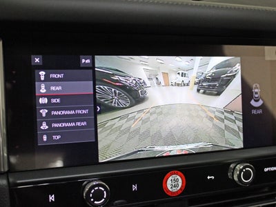 2025 Porsche Macan T