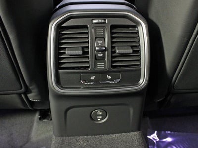 2025 Porsche Macan T