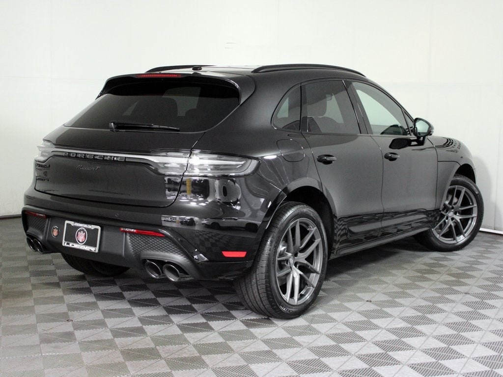 2025 Porsche Macan T