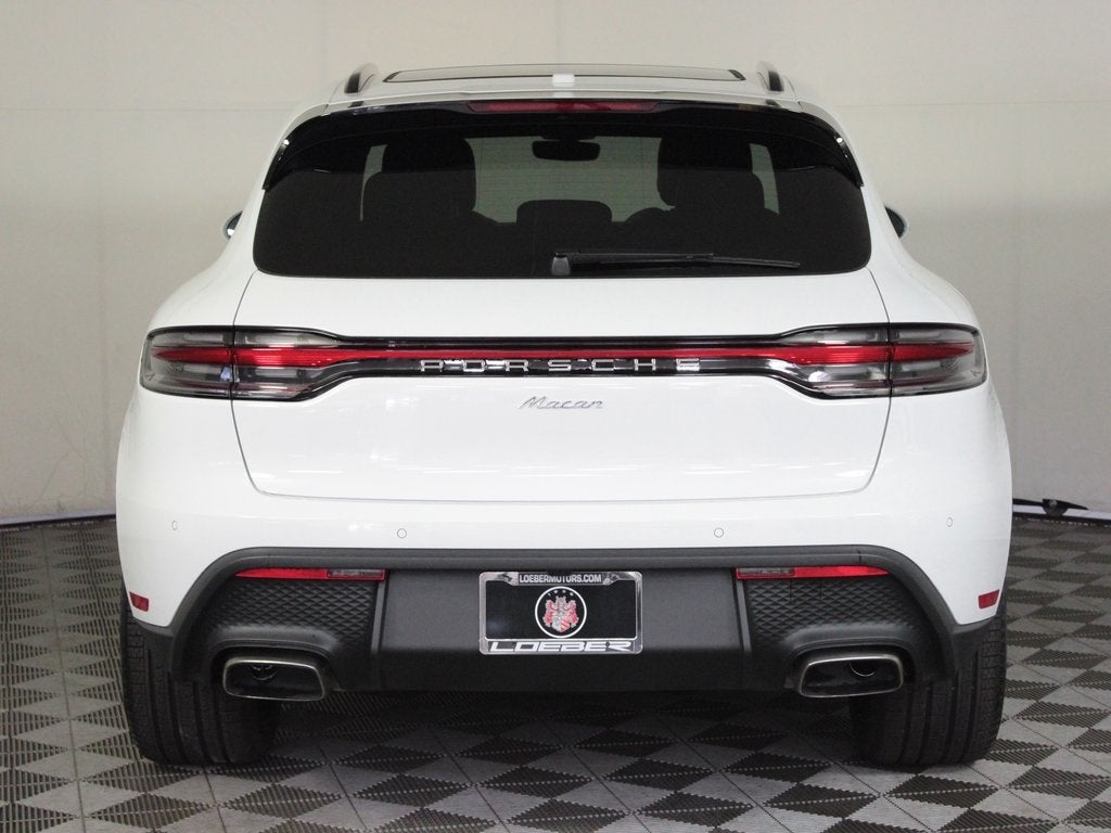 2026 Porsche Macan Base