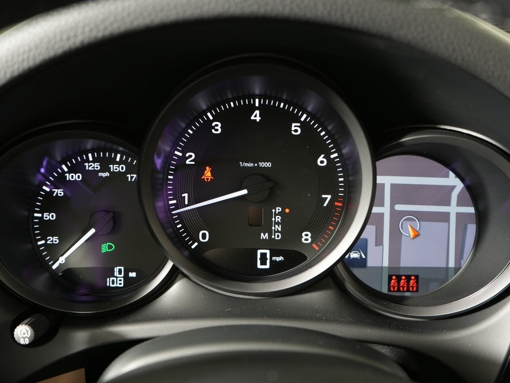 2026 Porsche Macan Base