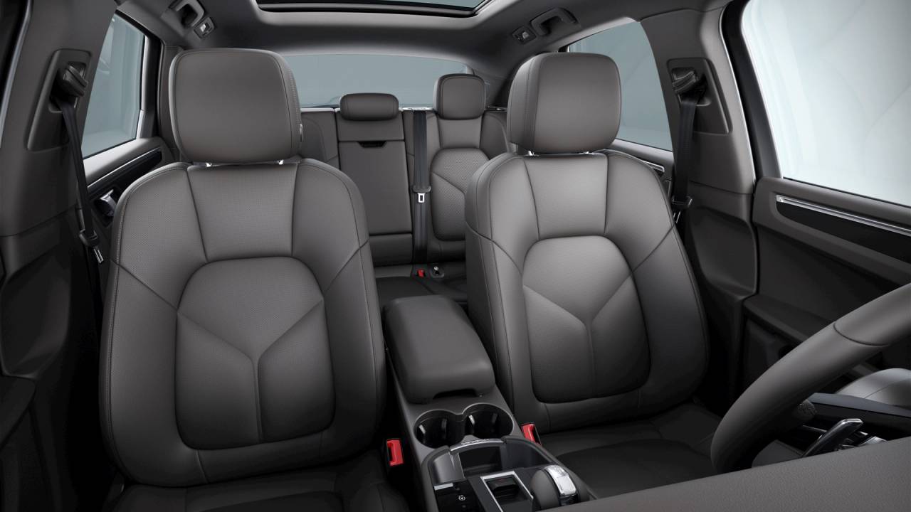 2026 Porsche Macan Base