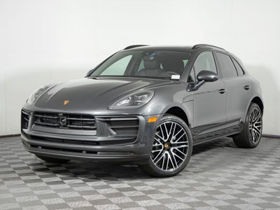 2026 Porsche Macan Base