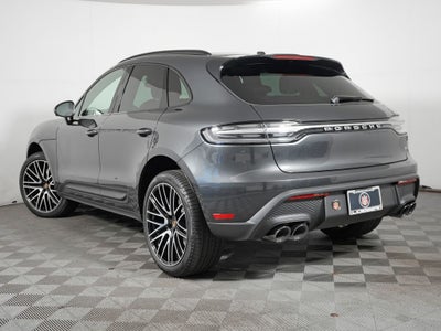 2026 Porsche Macan Base