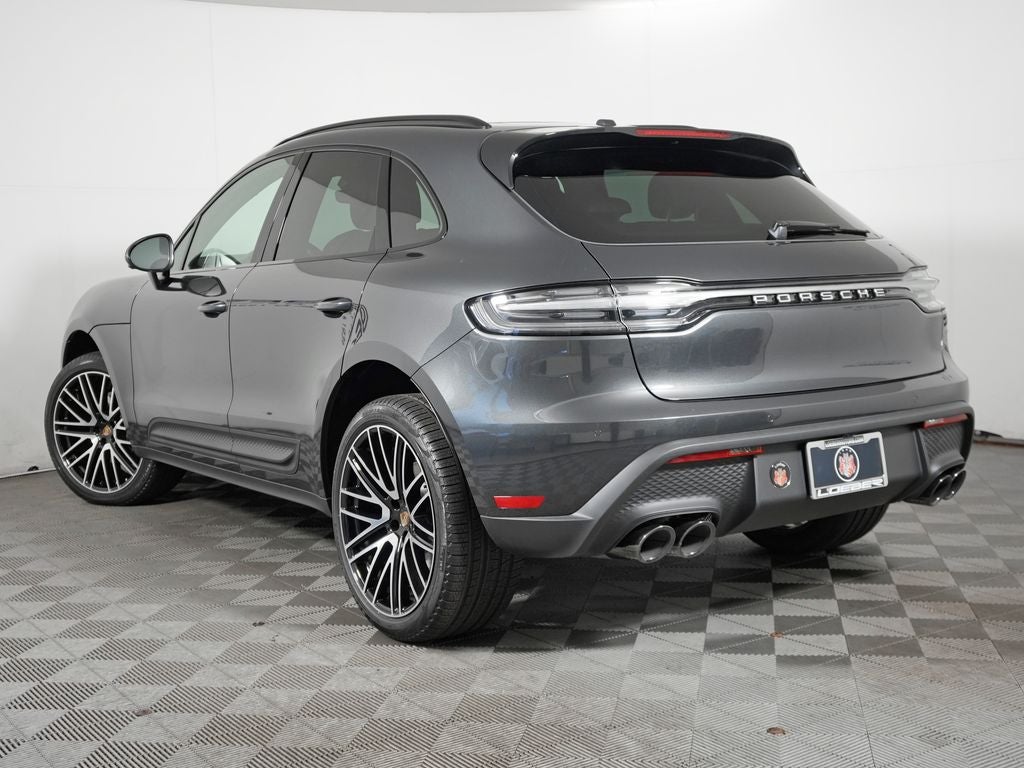 2026 Porsche Macan Base