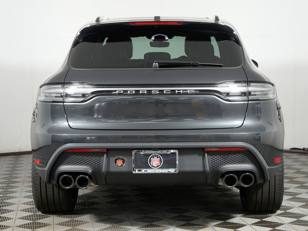 2026 Porsche Macan Base