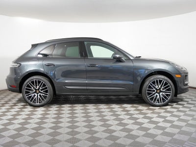 2026 Porsche Macan Base