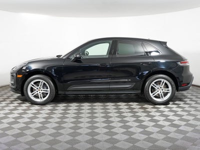 2023 Porsche Macan Base