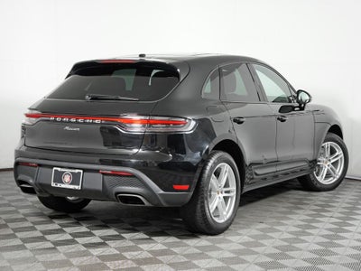 2023 Porsche Macan Base