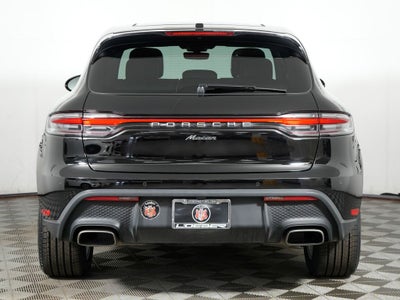 2023 Porsche Macan Base