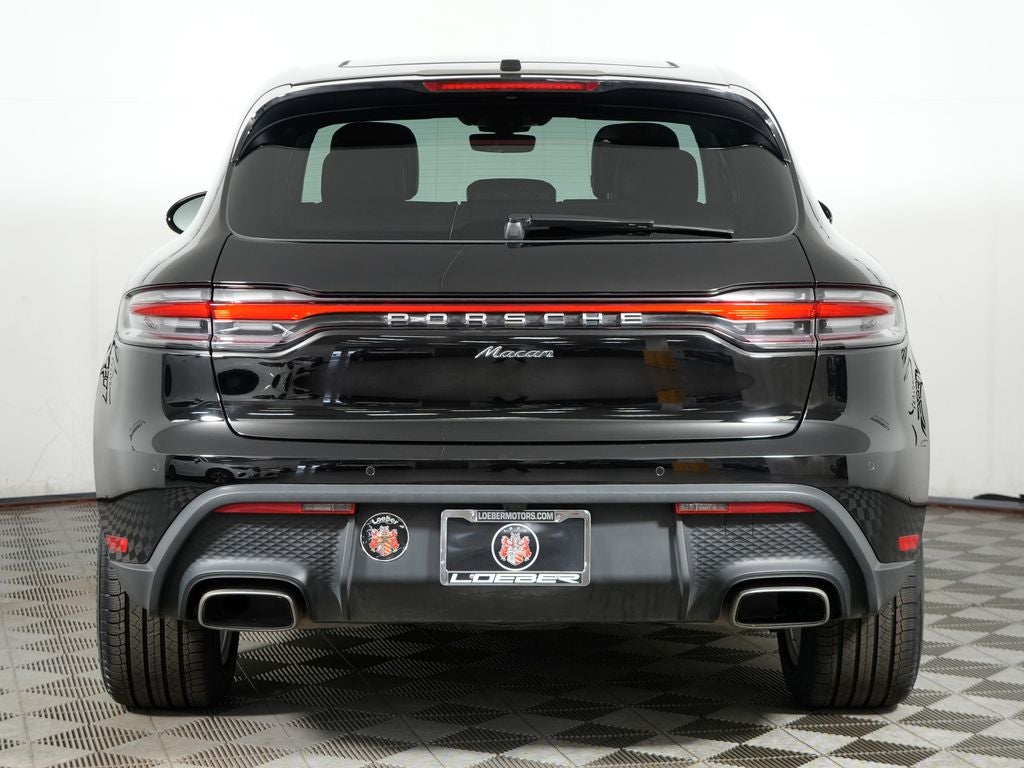 2023 Porsche Macan Base